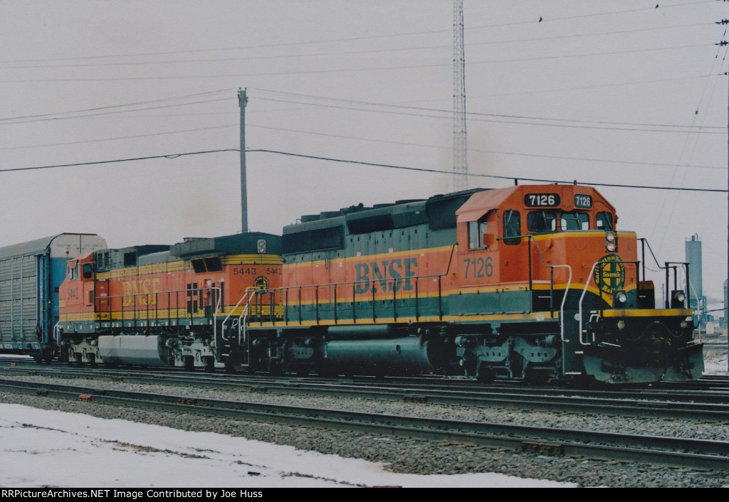 BNSF 7126 East